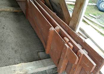 WÓZ KONNY CIĄGNIKOWY GARA