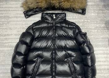 Puchowa kurtka męska Moncler czarna z kapturem futrem gęsi puch zimowa M L