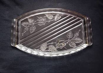 Taca z różami, August Walther & Sohne. Model Waltraut, nr 45533 z 1937 r.