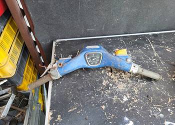 SUZUKI KIEROWNICA UBRANA    ALE  BEZ LICZNIKA