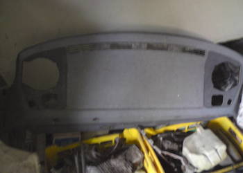 połka tylna bagaznika opel omega A sedan