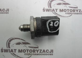 VW AUDI 2.0 TFSI 06r czujnik ciśnienia paliwa 0261545059