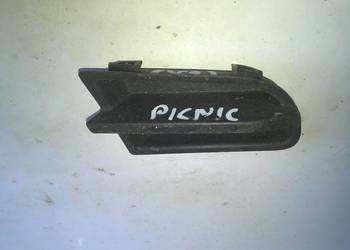 TOYOTA PICNIC ZAŚLEPKA PRAWA PRZY HALOGENIE