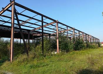 konstrukcja hali 23,5 x 102 x 7,3/8,6  2400 m2