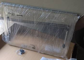 okno do kampera , przyczepy kempingowej 59 x 87 nowe