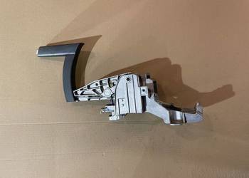 dźwignia hamulca ręcznego peugeot 308 t9