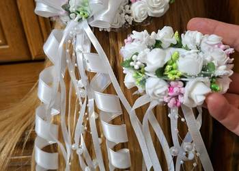 Wianek komunijny z ozdobą świecy