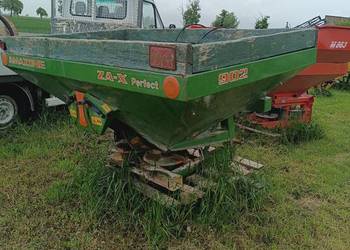 rozsiewacz nawozu Amazone ZAX-902 kuhn kverneland sulky