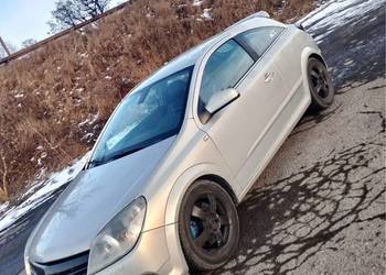 Opel astra GTC 1.9cdti Bixenon Obniżona Przelot