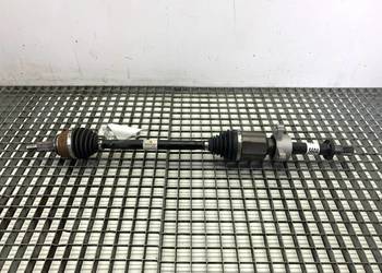 PÓŁOŚ PRAWY PRZÓD HYUNDAI KONA (SX2) 49560-AO000 0.0 204KM PRZEGUB