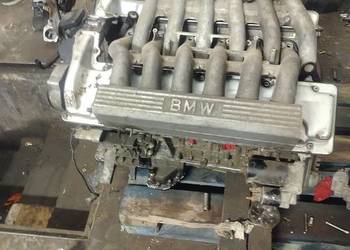 Silnik m73 5.4 V12 320km