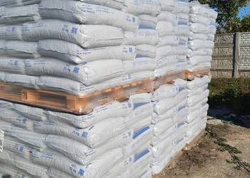 Chlorek magnezu paleta/tona 40x25kg do walki z oblodzeniem