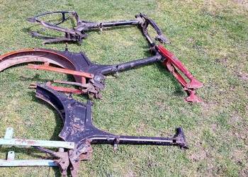 Komara trzy ramy sprzedam to co na foto z tabliczkami