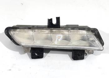 LAMPA DRL PRAWY PRZÓD RENAULT CLIO IV 266003864R Hatchback ŚWIATŁO