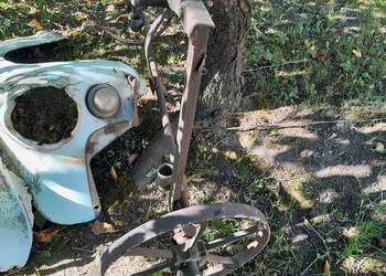 Stare koła metalowe Stare koła metalowe