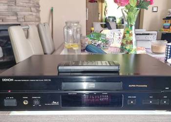 Odtwarzacz CD DENON DCD-735 z pilotem Real 20-Bit Lambda Super Linear Conve