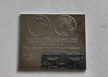 Srebro kolekcjonerskie  Ag 999/1000 odpis Prezydenta USA oraz austronautów