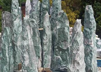 Monolit kamień do ogrodu głaz szpilka kamienna ozdoba ogrodowa Kora granit