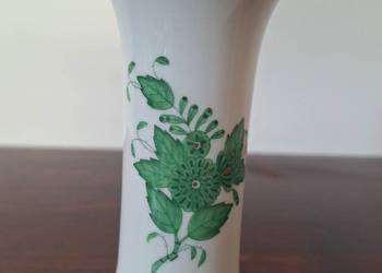Elegancki wazonik Herend Apponyi Green ręcznie malowana porcelana
