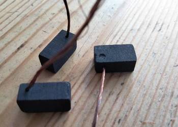 Szczotka węglowa 6.5 x 8 mm przewód z boku