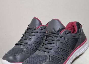 Sportowe lekkie sneakersy 39,5 trampki fitness bieganie