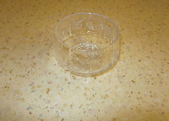 Kryształ PRL huta Zawiercie salaterka śr 9cm wys.6cm. ładna