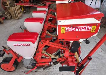 Siewnik do kukurydzy GASPARDO