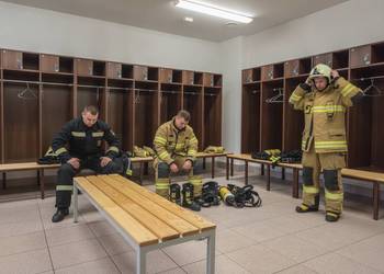 Ławka do szatni dla strażaków