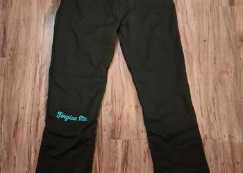 nowe ciepłe spodnie dresowe na wzrost 168 cm brak metki