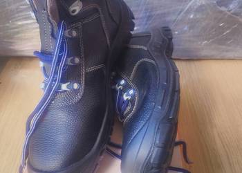 Sprzedam nowe buty robocze z Niemiec, rozmiar 43 klasy S3 z noskiem