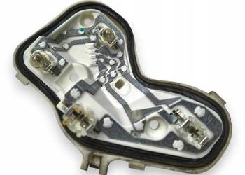 WKŁAD TYLNEJ LAMPY Opel Astra J HTB tylniej tylny prawy tył 13306460