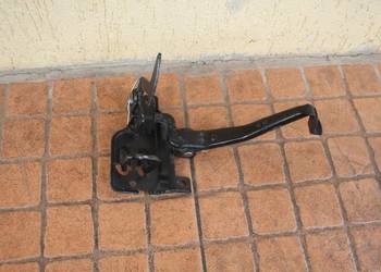 ZAMEK RYGIEL MASKI AUDI A4 B6 8E0823480D