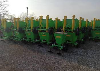 Solidna Sadzarka do ziemniaków do c330/c360 Transport