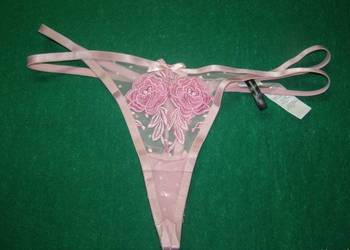 Majtki Stringi rozmiar L 12/40 PRETTYLITTLETHING