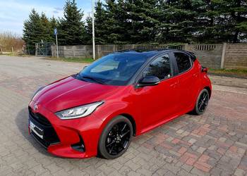 Toyota Yaris 4 Polska Salon 2023 Rej. 2022 Prod. Benz. 1.5 Moc 125 KMToyota