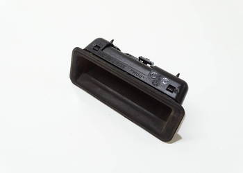 KLAMKA MIKROSTYK KLAPY BAGAŻNIKA BMW E60 E70 E84 E90 OE 7118158