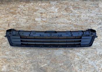 Środkowa kratka zderzaka przód górna Opel vivaro C lift 24+ 9849389780