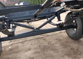 Przyczepka samochodowa