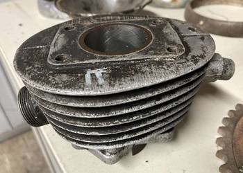 Cylinder Komar sztywniak Żak Ryś jajko gaźnik G12 Cylinder Komar sztywniak Żak Ryś jajko gaźnik G12