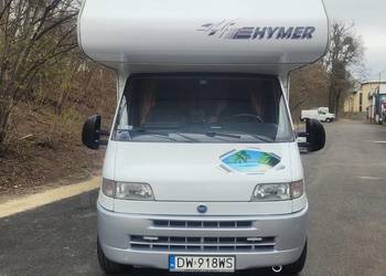 Zadbany kamper Hymer Camp 644 z platformą na motor, bagażnik na rowery