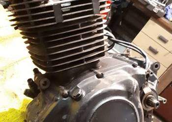 Suzuki DR 500 silnik