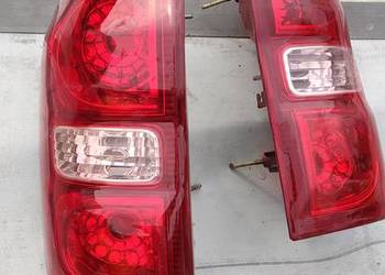 Lampy tył Toyota RAV4