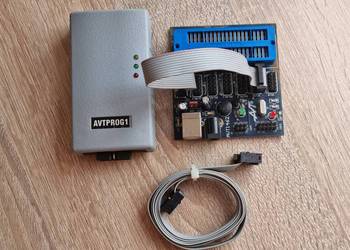 Programator AVT PROG1 zestaw + Bascom AVR (obraz licencja)
