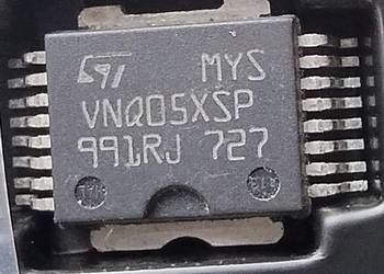 Przekaźnik logiczny VNQ05XSP HSOP16 Cztero kanałowy