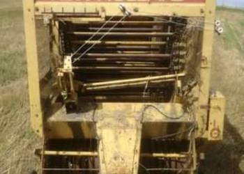 Prasa New Holland 841