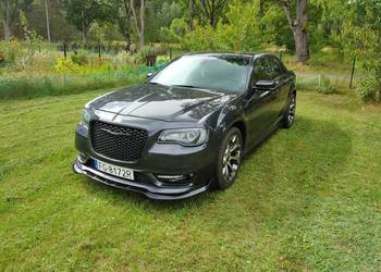 Chrysler 300S 305KM