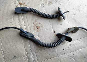 FORD FOCUS  C-MAX MK1 Przelotka Osłona Wiązki Przewodów Klapy Bagażnika