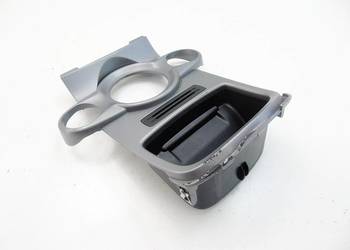 Obudowa ramka panelu do nawiewu Ford Fiesta MK7 2009-2017 8A61-18D422-AFW