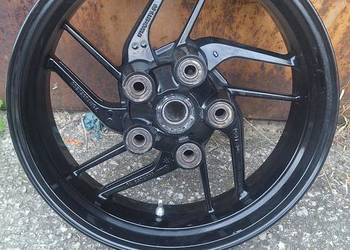 Felga tył ducati monster 821 14---