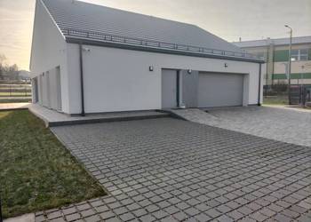 Dom parterowy z dużym ogrodem, garażem - Gotowy do zamieszkania